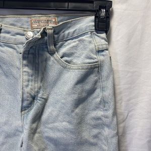 VINTAGE GUESS LIGHTWASH JEANS